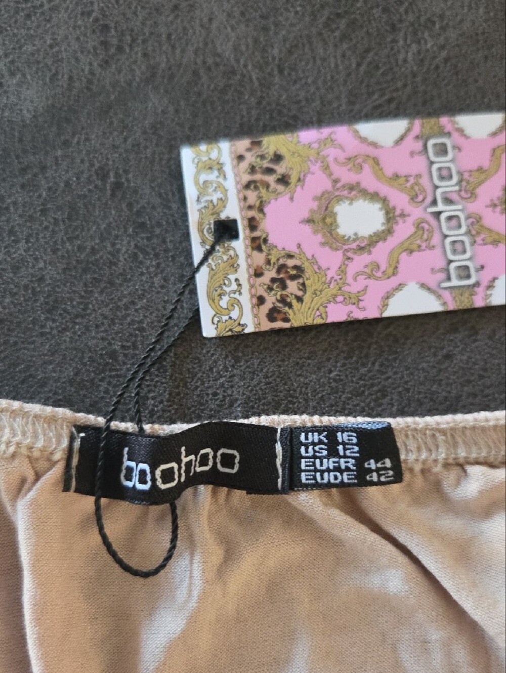 Boohoo Beige Bubble Shirt - Picture 2 of 5